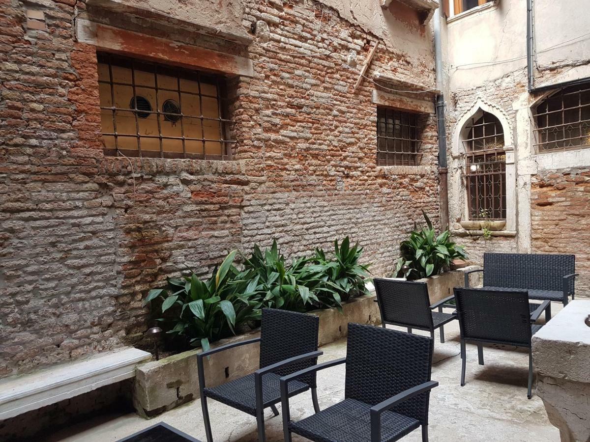 La Capannaccia - Pensión Venecia